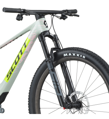 SCOTT Spark RC Team Issue – karbónový celoodpružený XC MTB bicykel | Scott Prešov