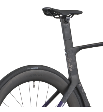 SCOTT Foil RC Team je špičkový aerodynamický cestný bicykel z karbónu s elektronikou SRAM Force AXS pre maximálnu | Scott Prešov