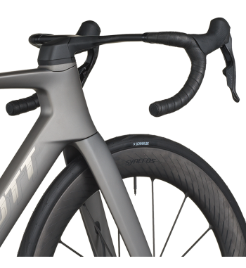 SCOTT Foil RC Ultimate: Najrýchlejší cestný aero bicykel s karbónom HMX-SL a SRAM RED | Scott Prešov