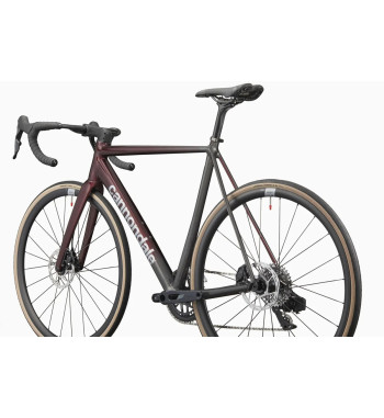 Cannondale CAAD14 2 | Legendárny hliníkový cestný bicykel s pretekárskym výkonom