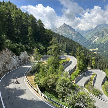 Pot, luxus a 48 serpentín: Prežili sme cyklistický krst v Livigne